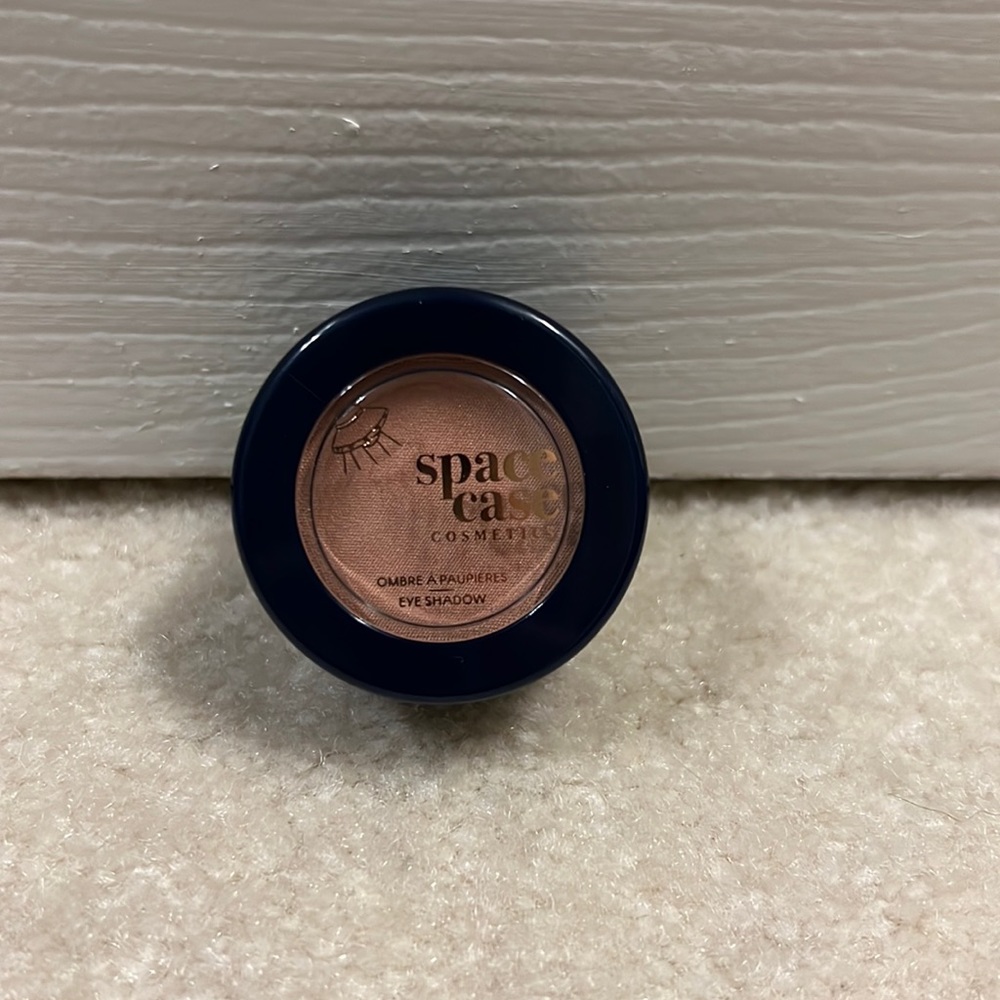 Space Case Cosmetics Karma Is A Beach Eye Shadow